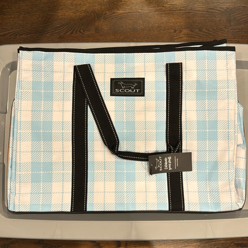 SCOUT 3 Girls Zip Tote X-Large (light blue plaid)